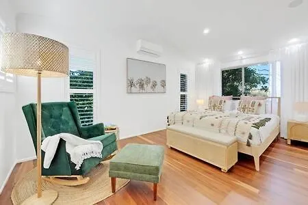 Mudjimba Beach Haven - Stroll To The Water 0*,  Australia